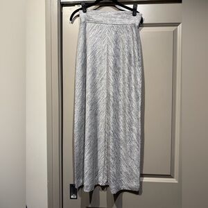 Lou & Grey skirt Heathered Gray A-Line maxi Skirt women’s XS - NWOT